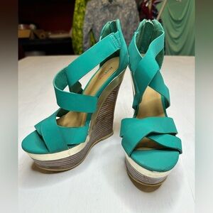 JustFab HollyN Turquoise Wedge Heels Women’s 6.5 Platform Sandals Zip Back